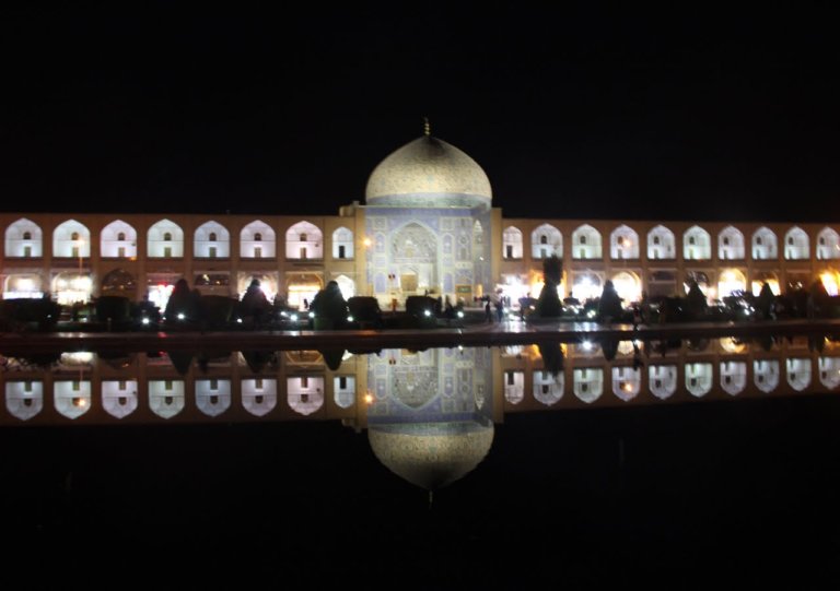 Naqsh-e-Jahan Square – A Day of Exploring
