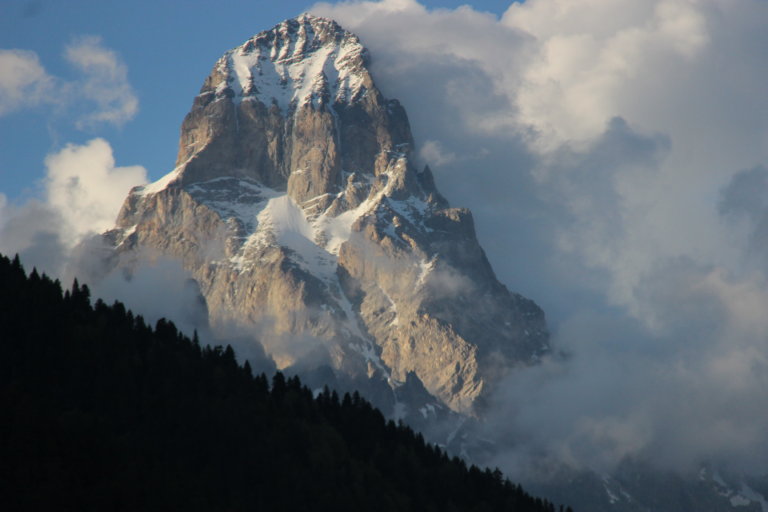 Fear of Heights and Beautiful Becho